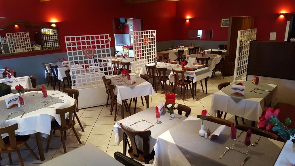 Hotel Restaurant De La Canner Kedange-sur-Canner Luaran gambar