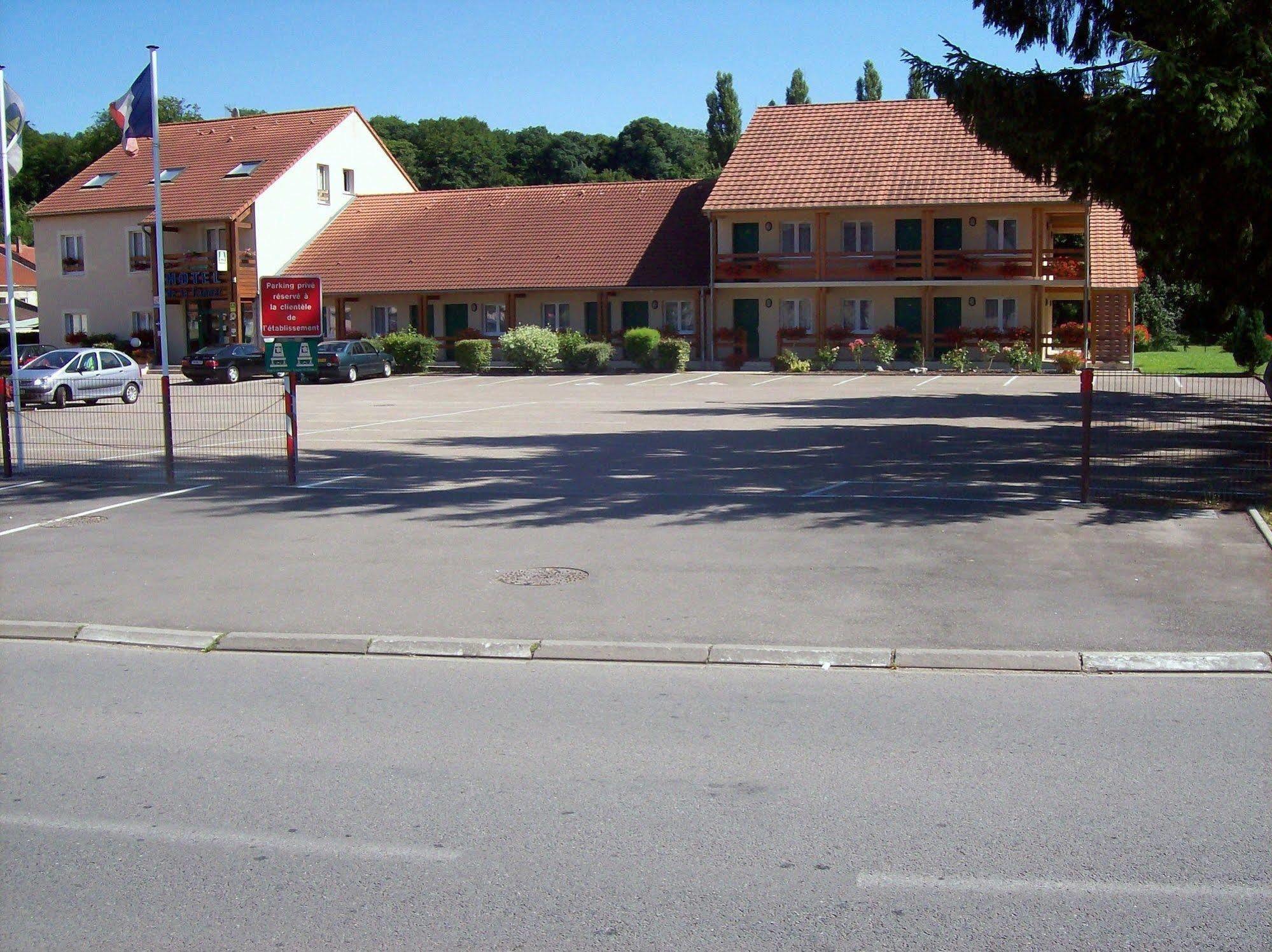 Hotel Restaurant De La Canner Kedange-sur-Canner Luaran gambar